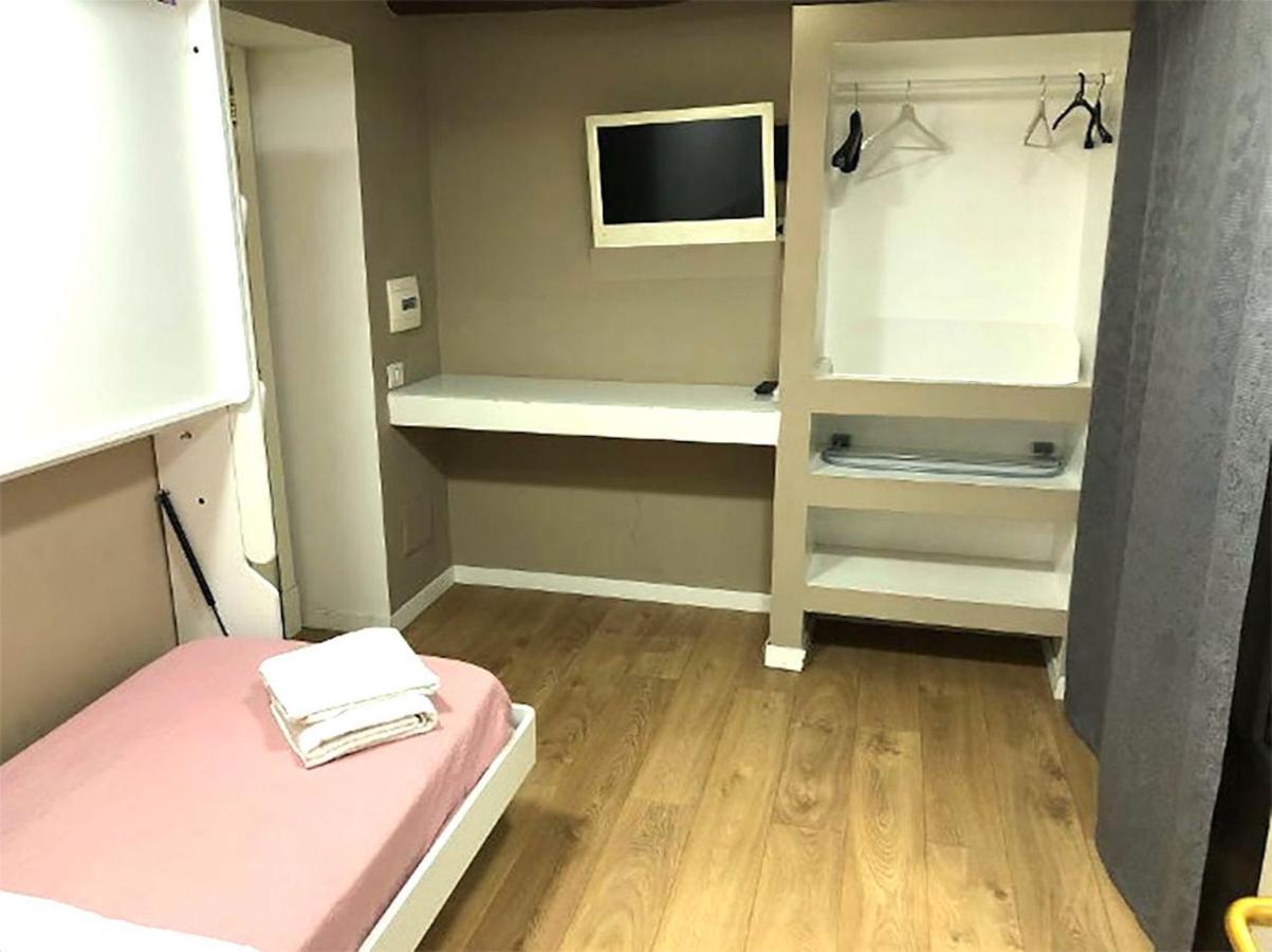 Bed And Breakfast Napoli Centro Storico Zewnętrze zdjęcie